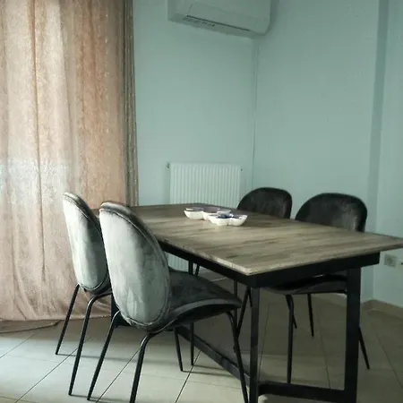 Ιδανικό Διαμέρισμα Δίπλα Στο Μετρό, Ανάμεσα Στο Κέντρο Και Τη Παραλία Athènes Extérieur photo